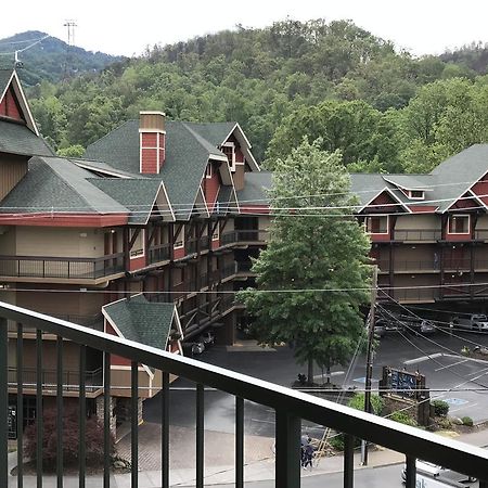 Downtown Gatlinburg Apartment Exteriör bild